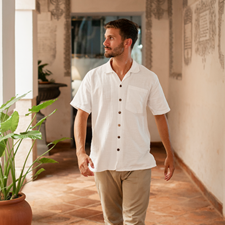 Men's Linen Clothing: Why It’s a Must-Have